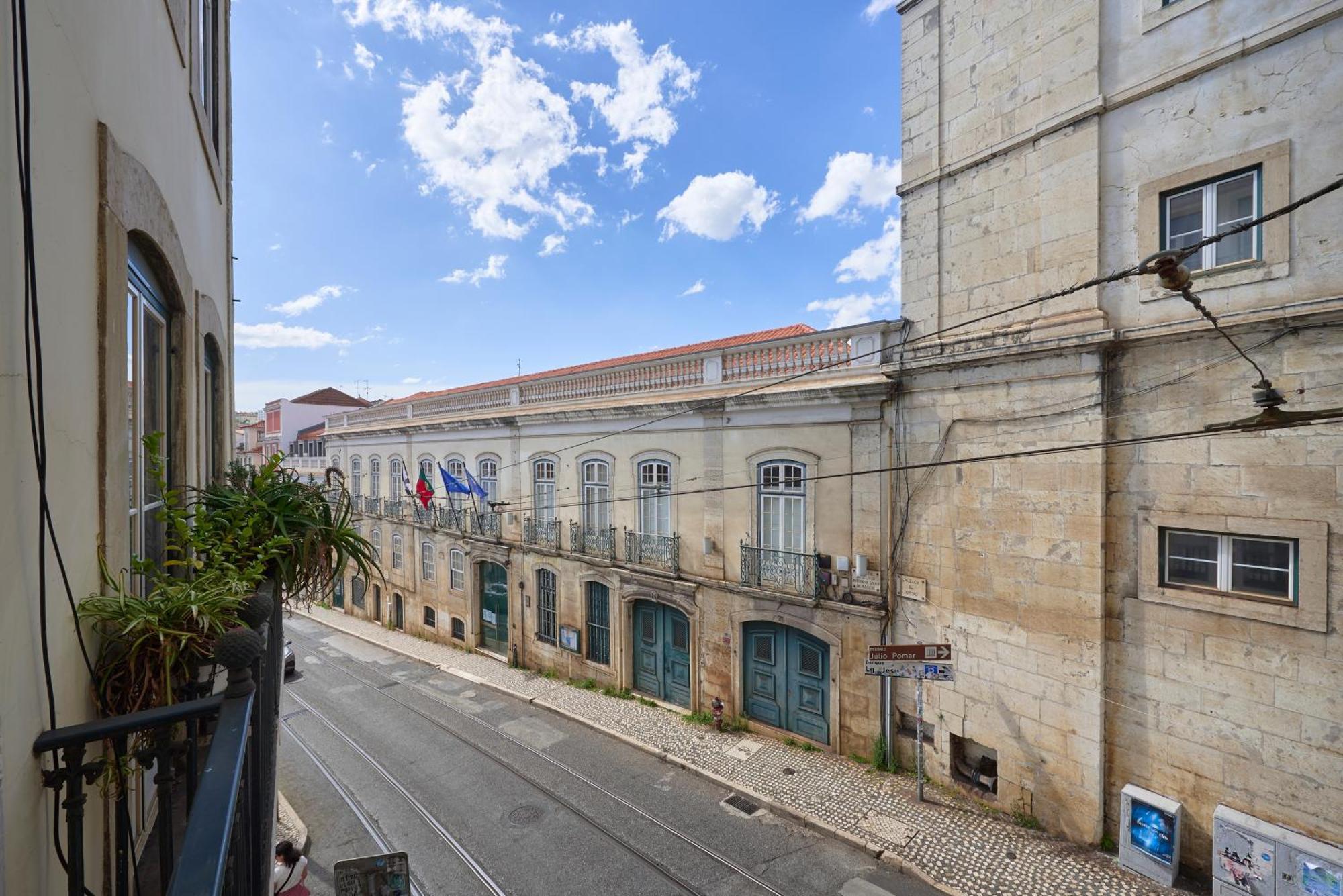 Casa Portuguesa Combro Lisboa Exterior foto